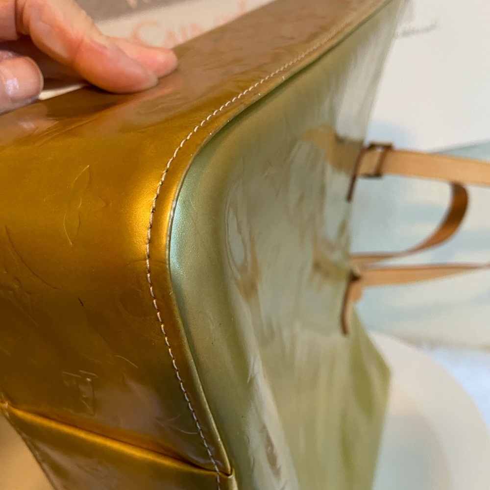 SOLD LV VGUC Vintage Columbus Tote in Green Vernis Leather - Picture 13 of 16